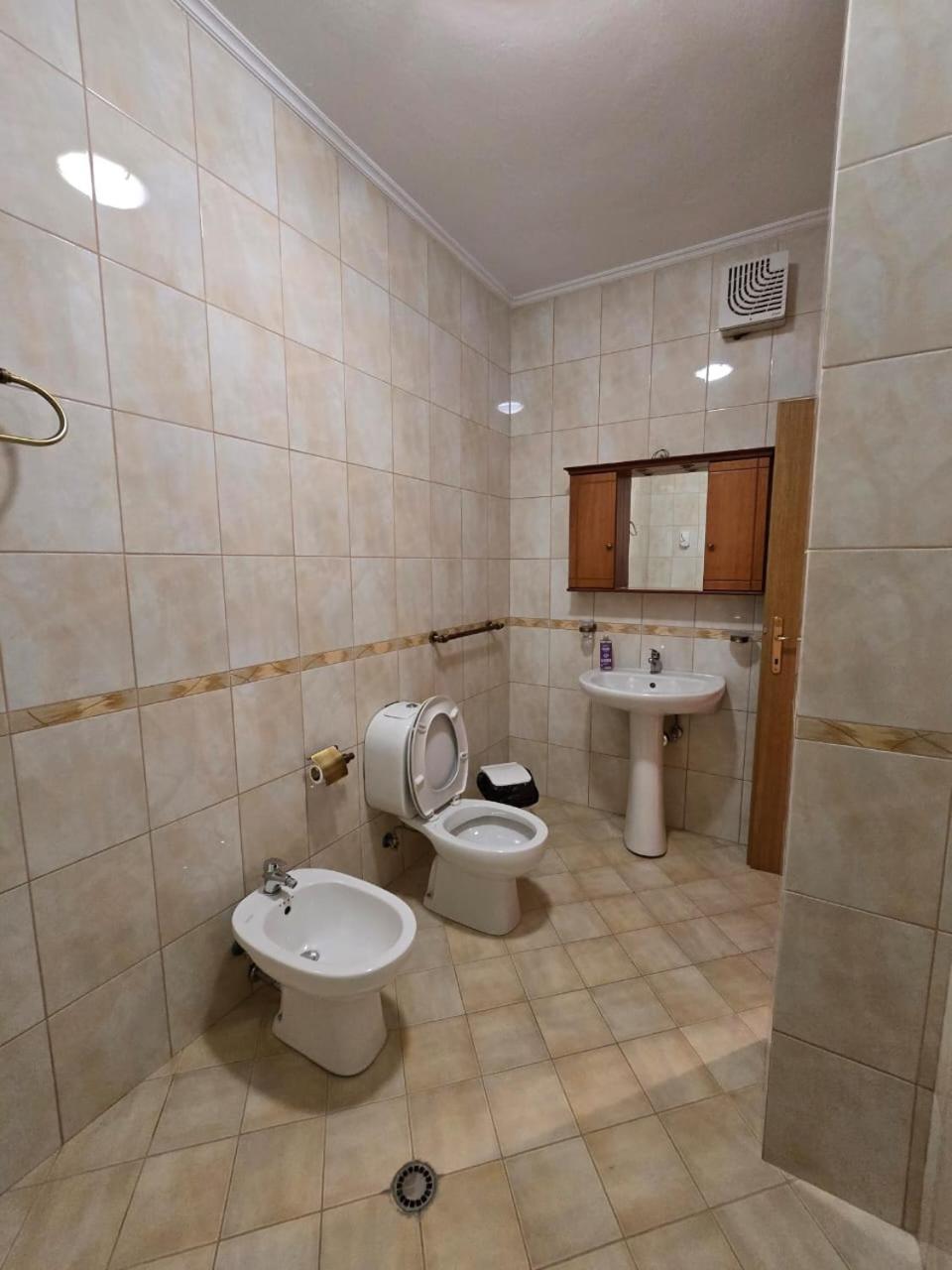 Lavandula Of Church Appartement Tirana